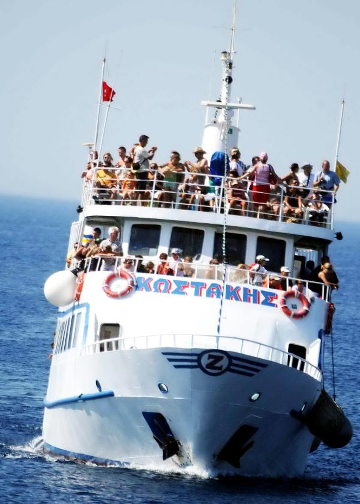 İstanköy Adası\'nda Ucuz Bilet Krizi