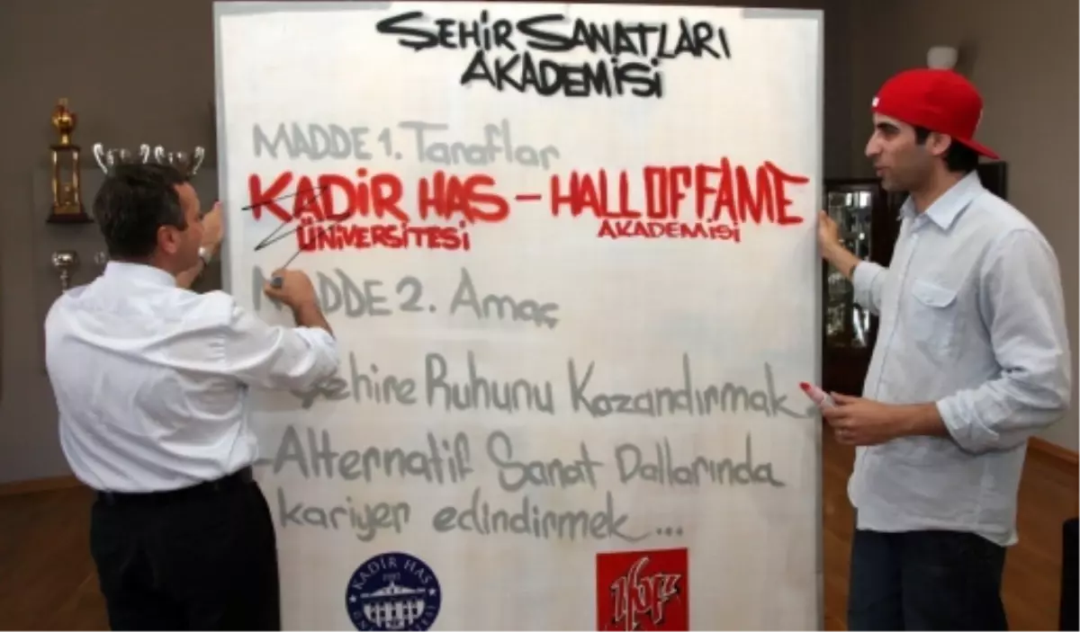 Kadir Has Üniversitesi Şehir Sanatları Akademisi
