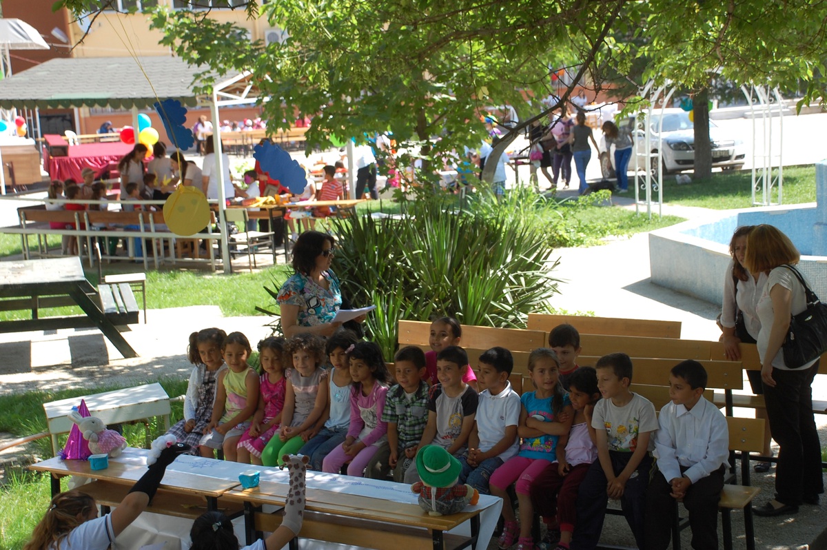 Kız Teknik ve Meslek Lisesi Geleneksel Çocuk Şenliğinde Çocuklar Eğlendi