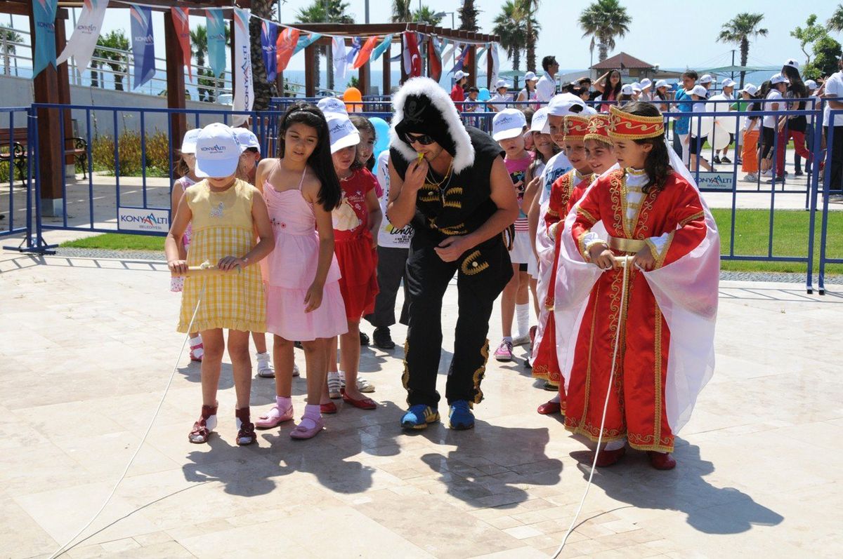 Konyaaltı Belediyesi'nden Dünya Çevre Günü Etkinliği