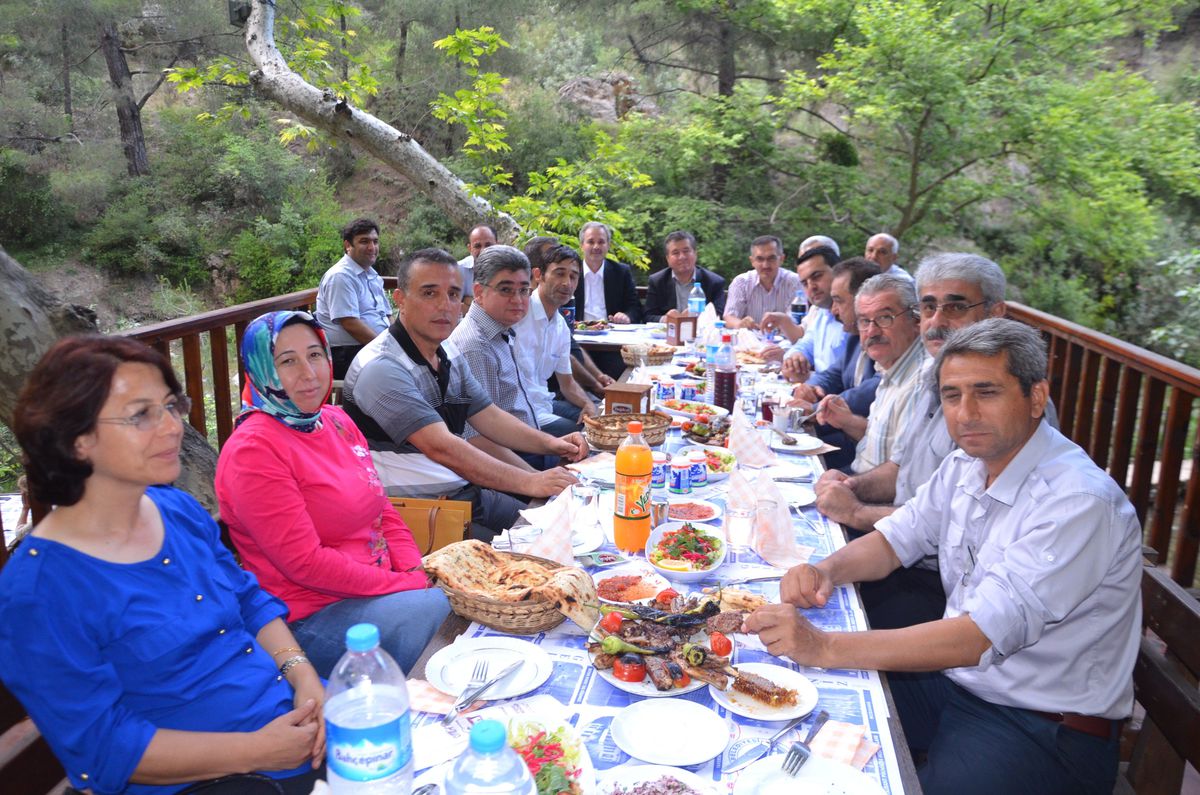 Kozan Kent Konseyi Yürütme Kurulu Dağılcak\'ta Toplandı