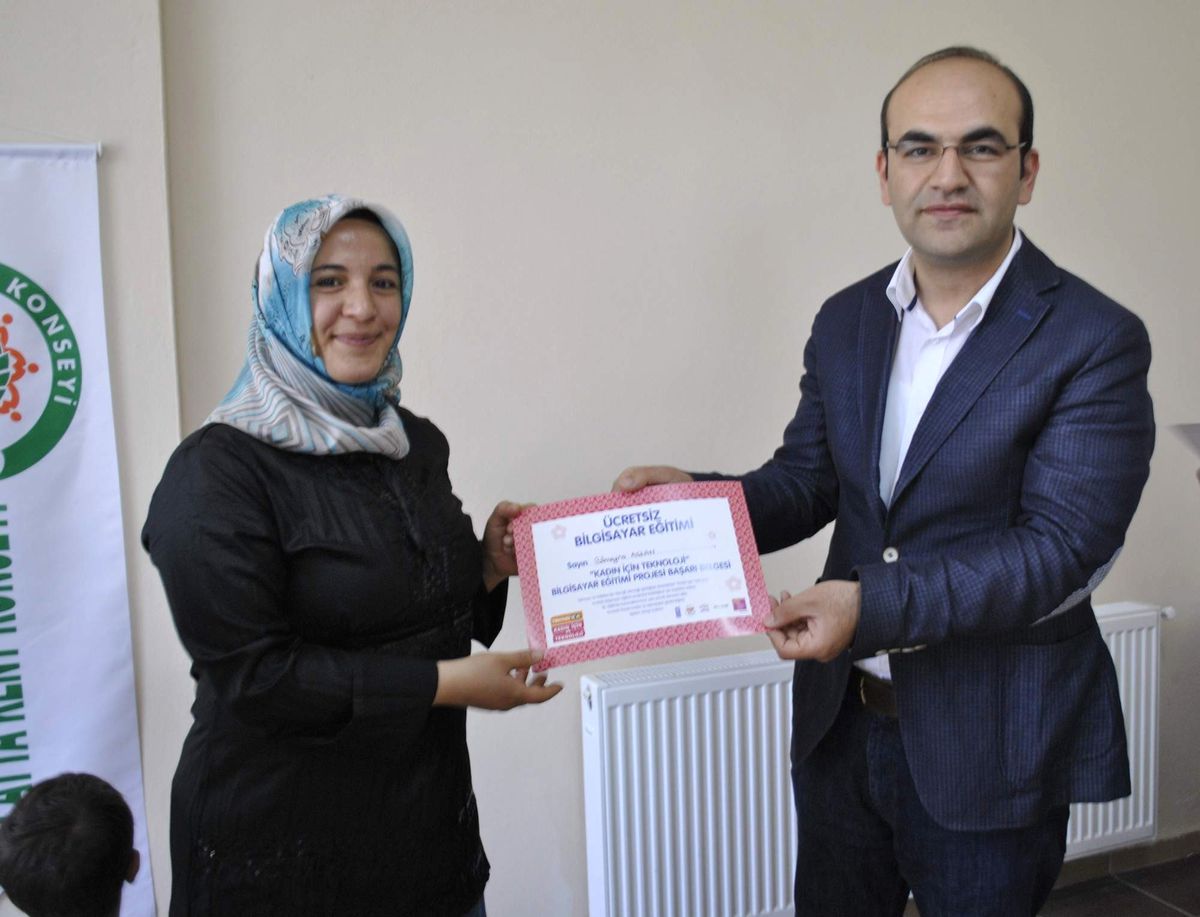 Mahalleli Kadınlar, Artık Bilgisayar Kullanacak