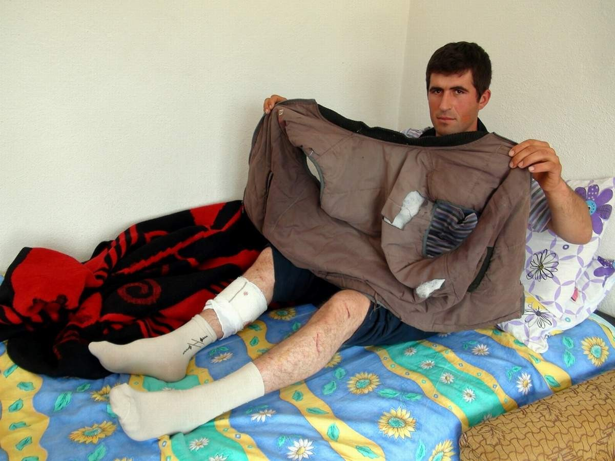 Bahtsız Çobanı Ormanda Ayı Kıstırdı