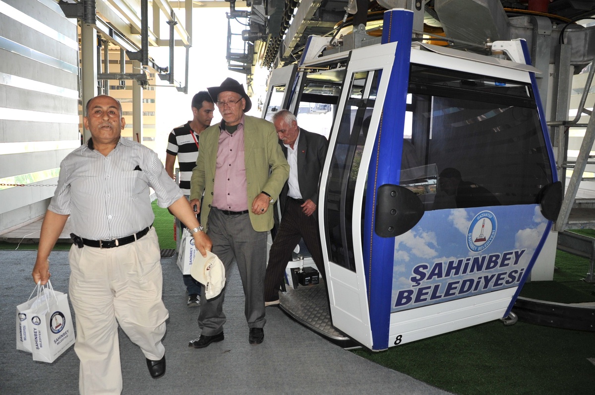 Şahinbey Belediyesi, Huzurevi Sakinlerine Teleferik Keyfi Yaşattı