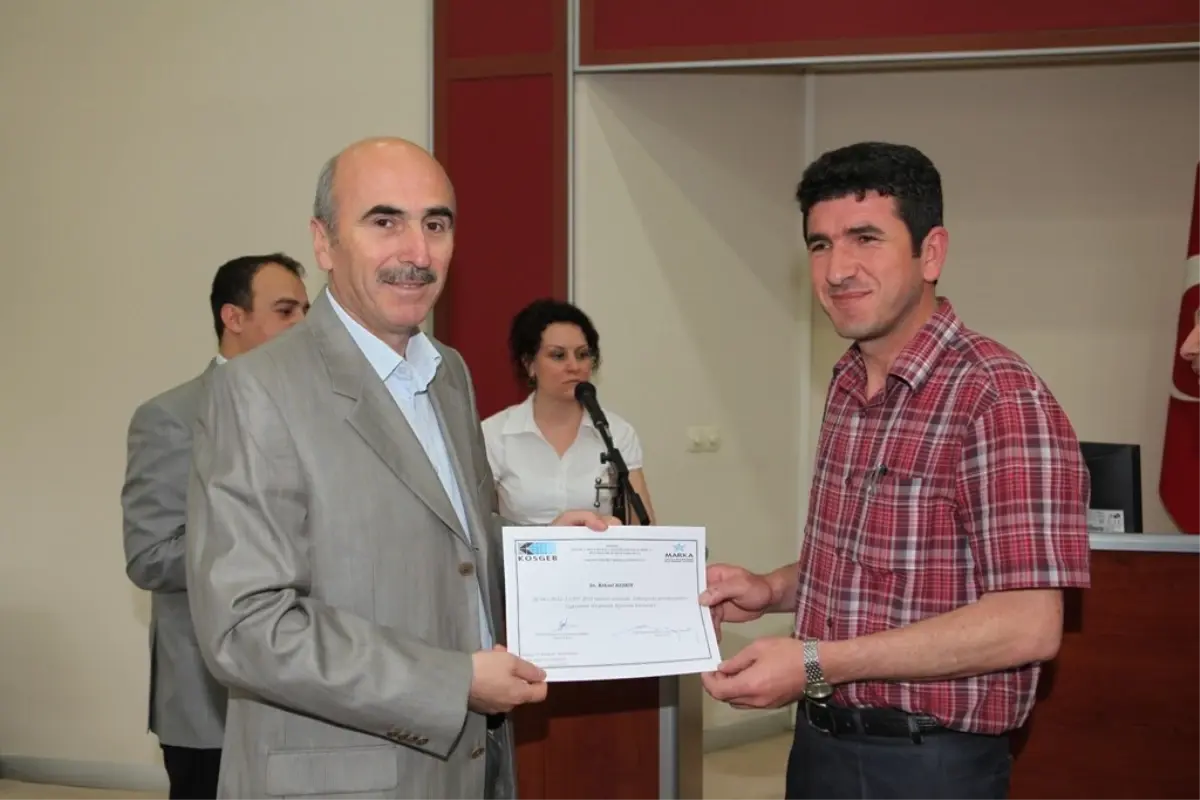 Sakarya'da Girişimcilik Eğitimleri Tamamlandı