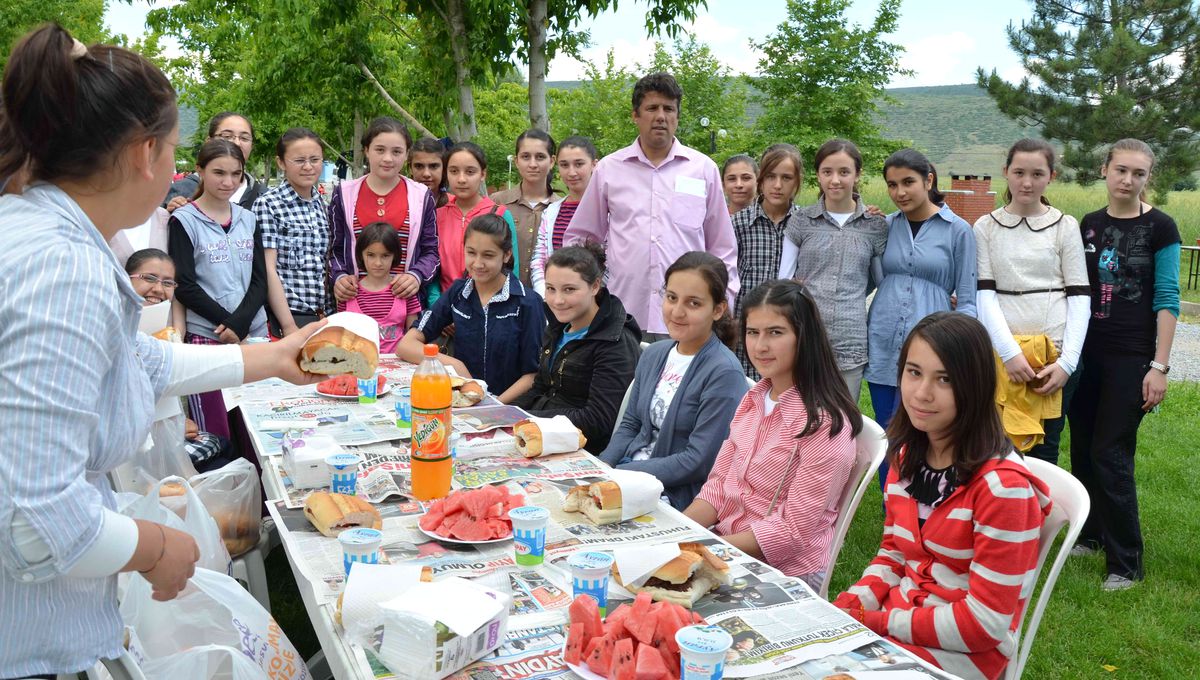 Simavlı Öğrencilere Sınav Öncesi Mangal Dopingi