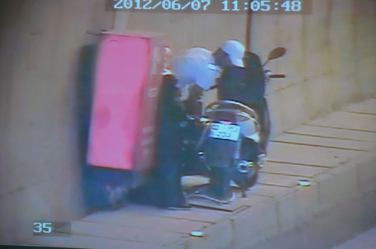 Tüneldeki Bomba Paniği Kameralara Yansıdı