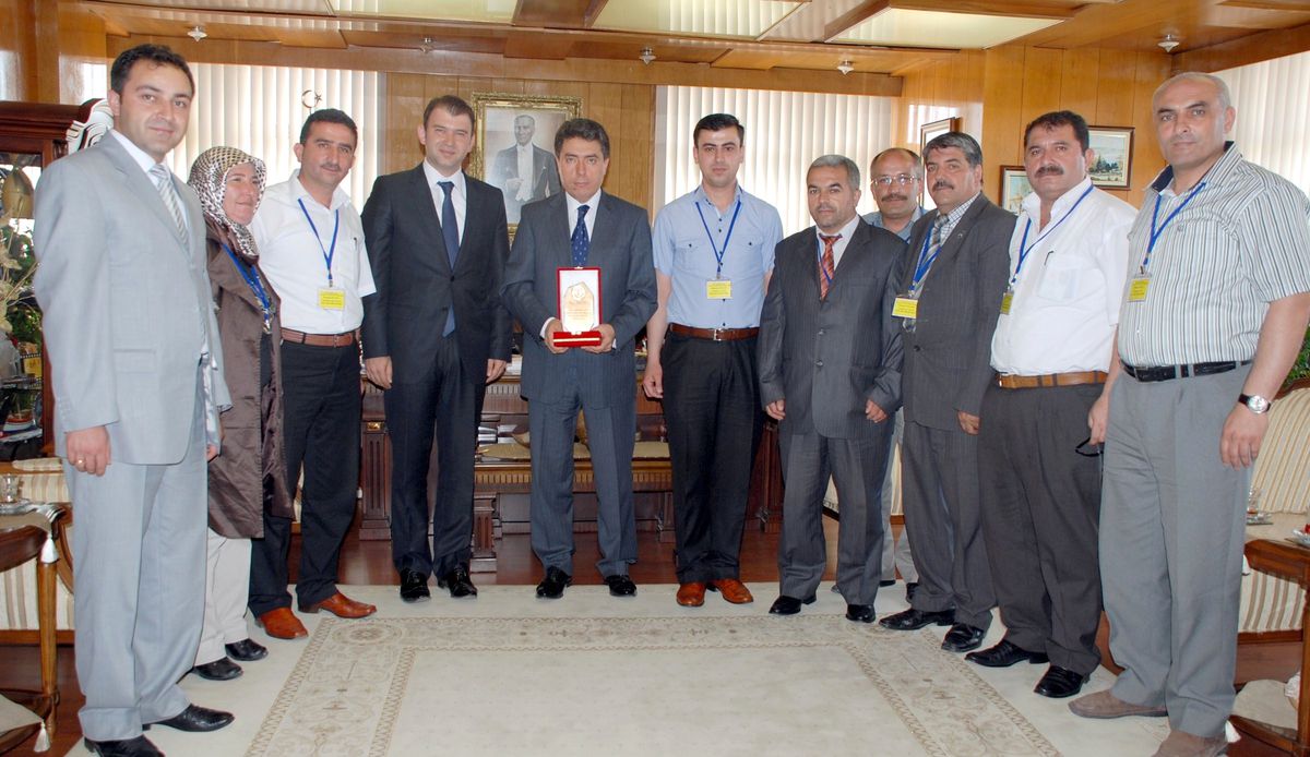 Vali Cengiz\'e Teşekkür Ziyareti