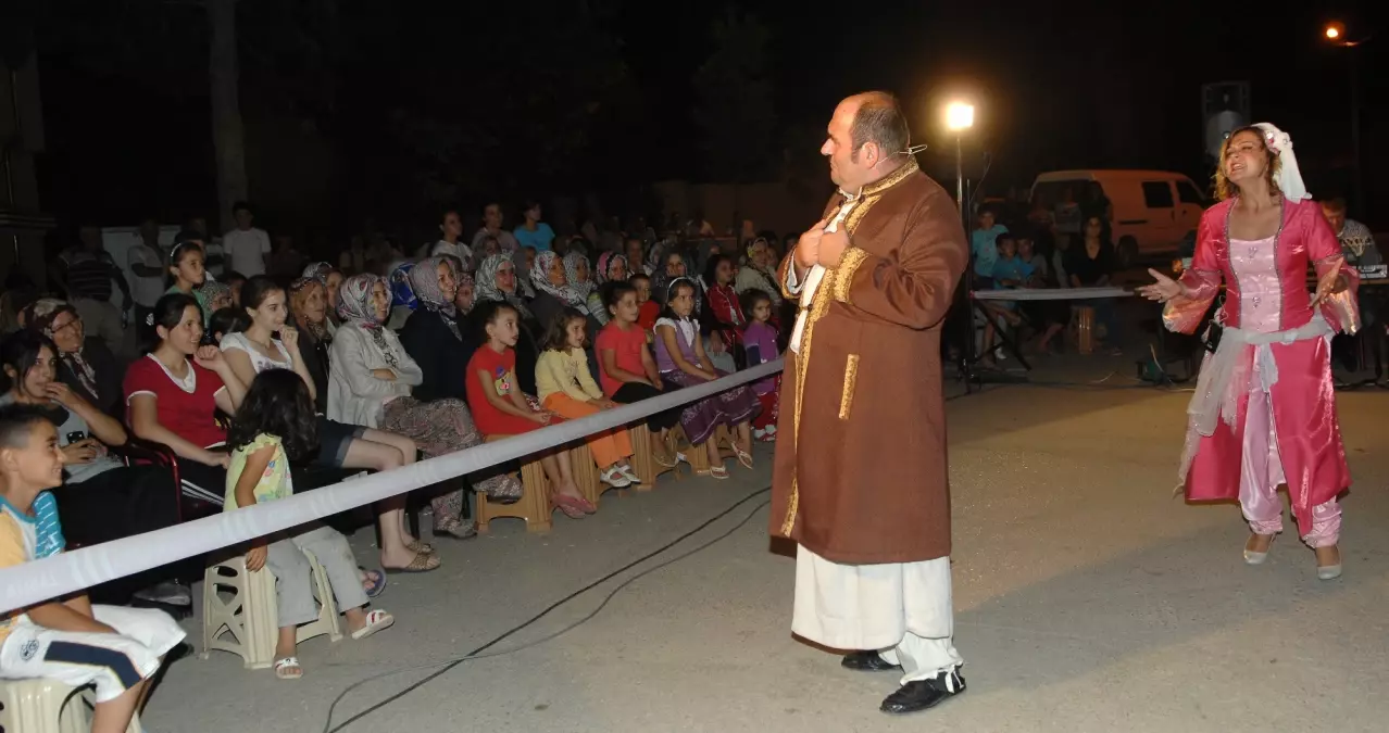 Adını Temaşa Koyduk