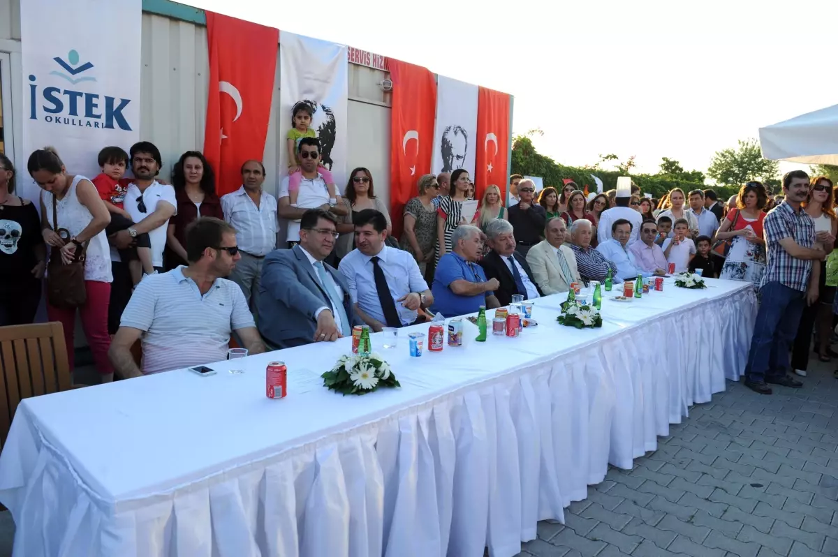 Akaydın Öğrencilerin Şenlik Coşkusuna Ortak Oldu