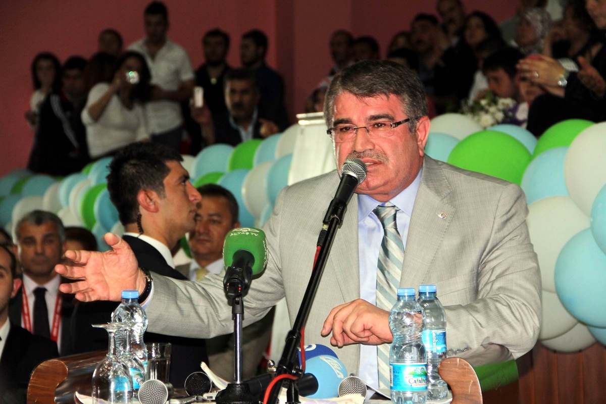 Bakan Şahin, Odü Mezuniyet Törenine Katıldı