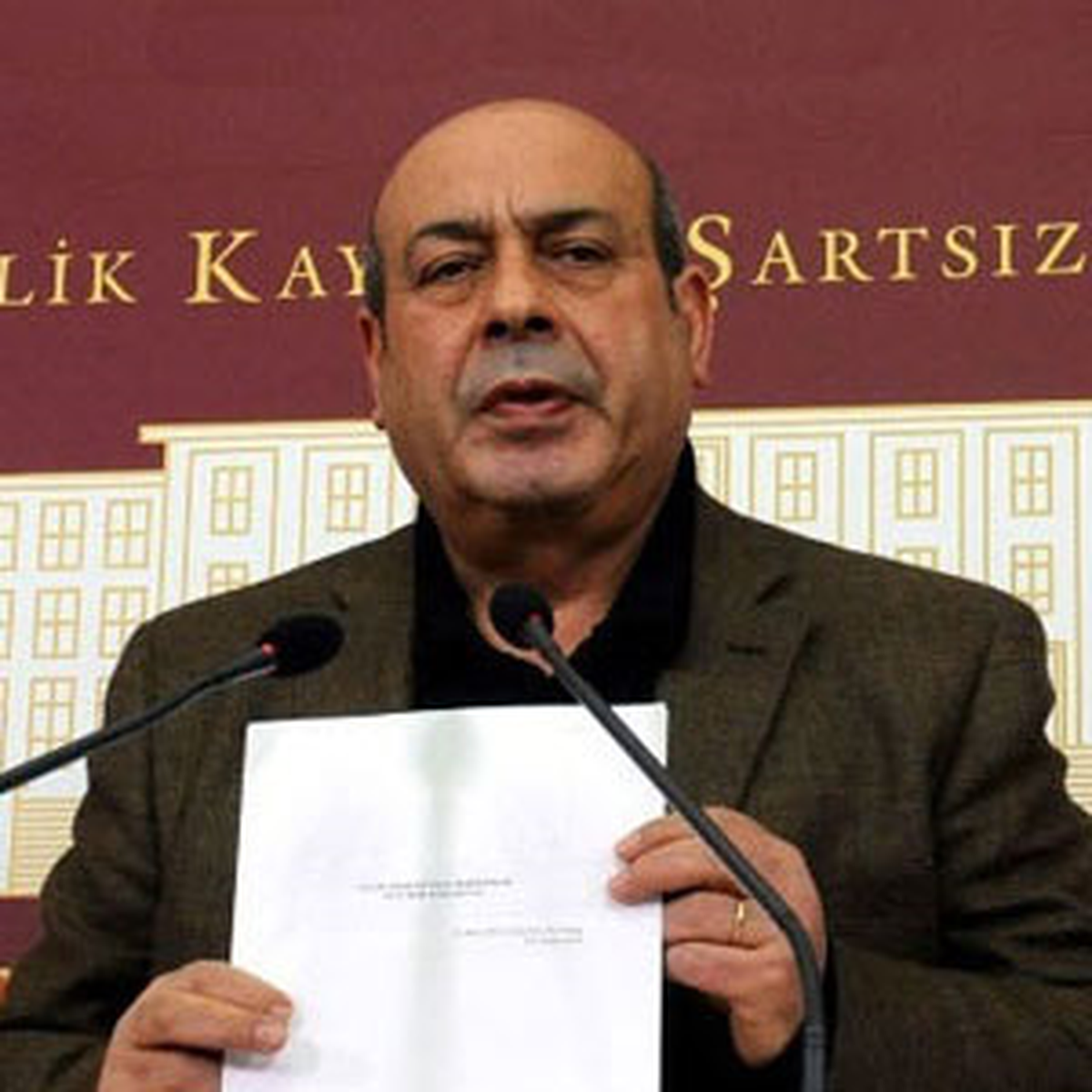 BDP AK Parti\'ye Karne Verdi
