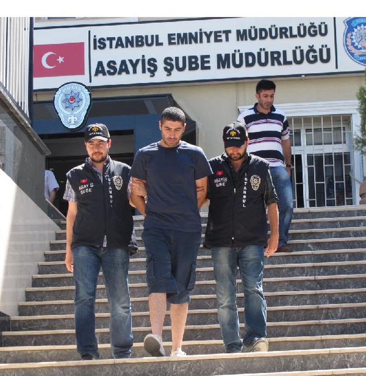 Bilişim Suçundan 30 Yıl Hapis Cezası Aldı
