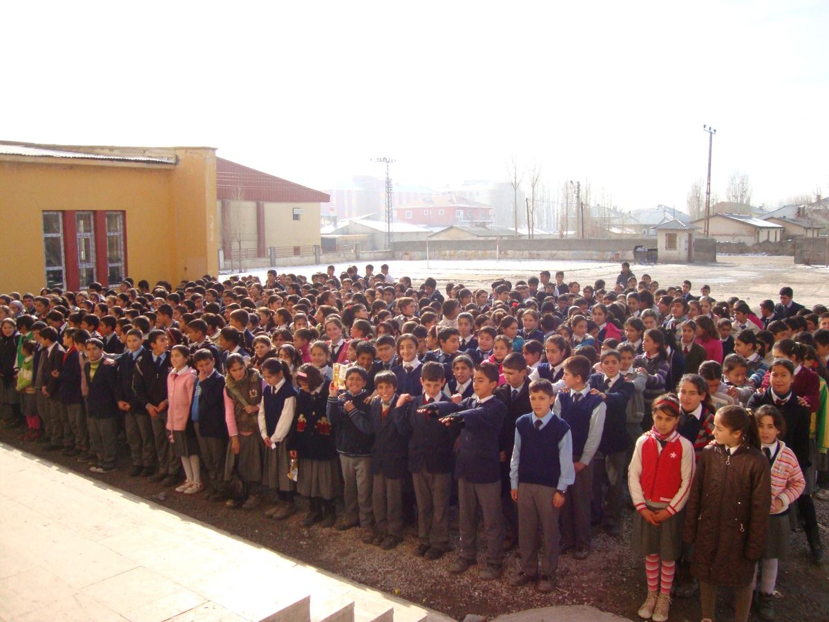 Çaldıran\'da Karne Heyecanı