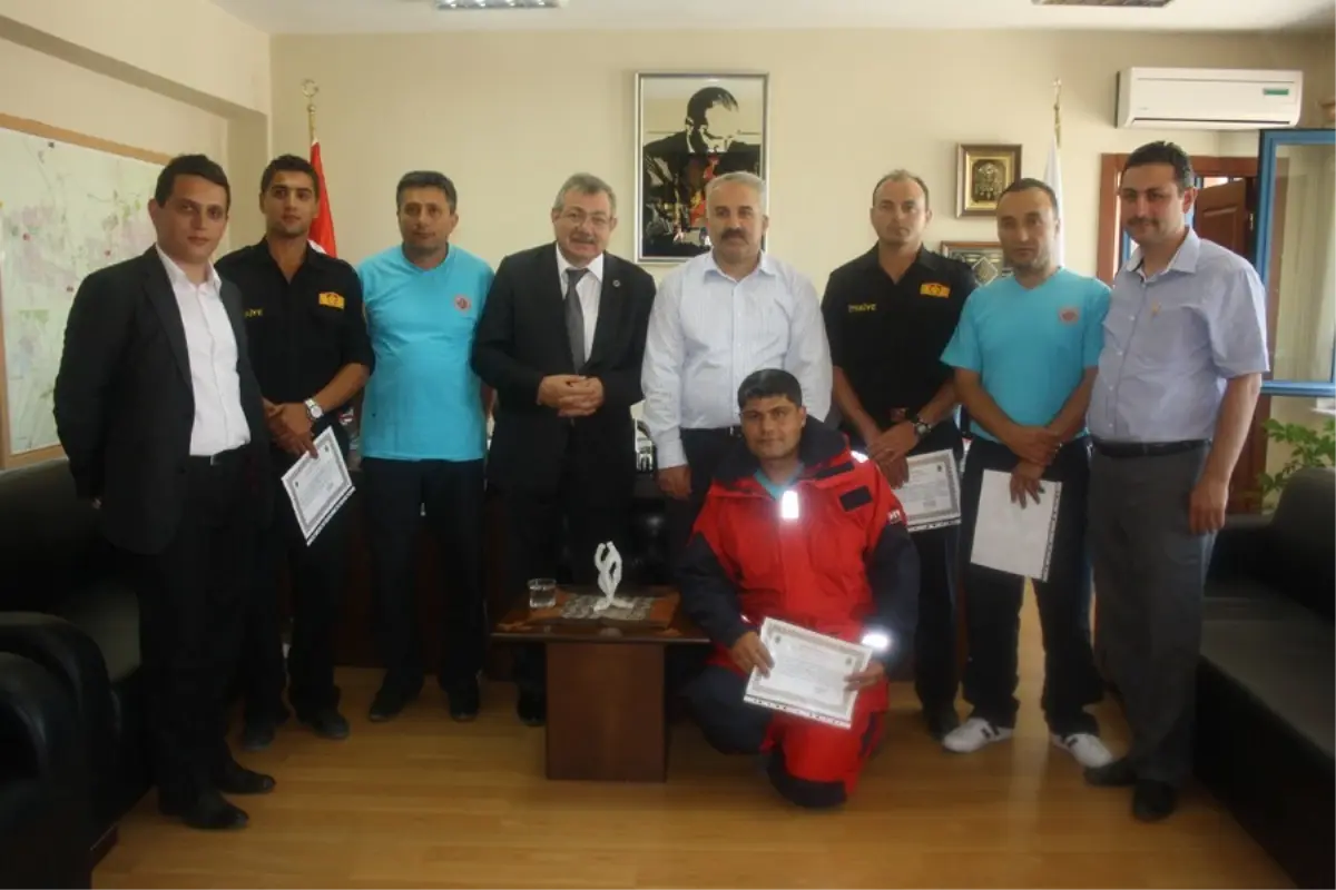 Çaycuma Belediye Başkanı Mithat Gülşen\'den Ankara Büyükşehir İtfaiyesine Teşekkür Belgesi