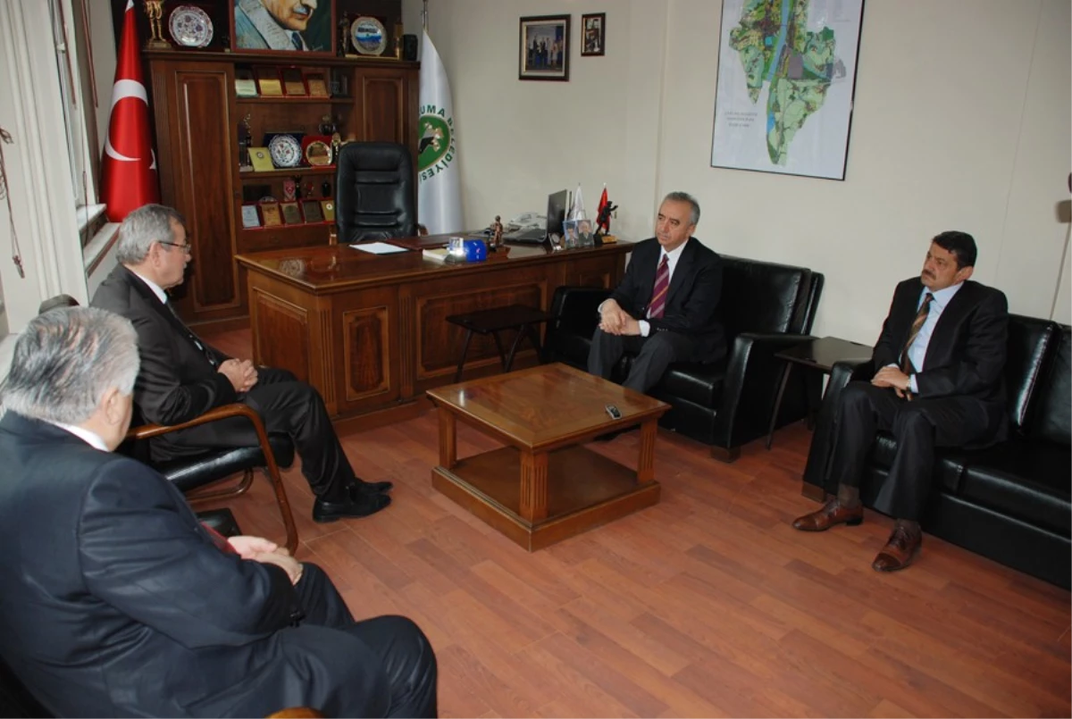 Çaycuma Belediye Başkanı Mithat Gülşen\'e Taziye Ziyaretleri Sürüyor