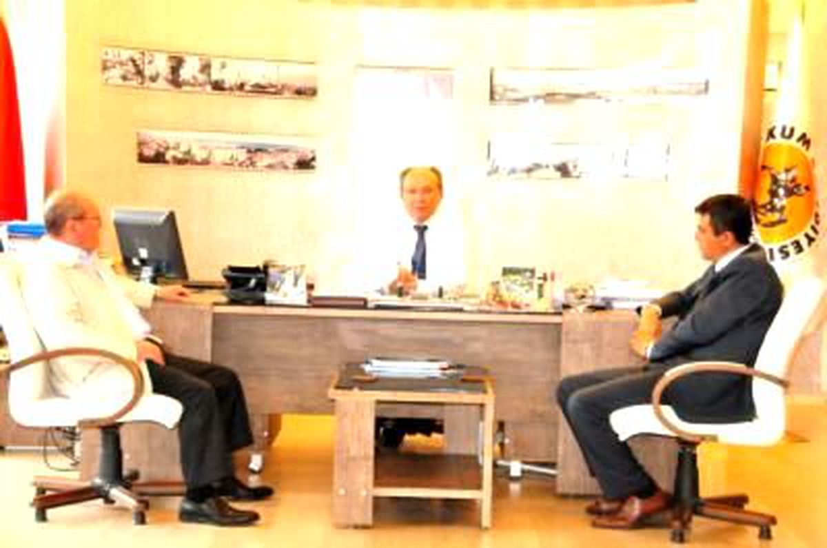 CHP İlçe Başkanı Bolat\'tan Başkan Burma\'ya Ziyaret