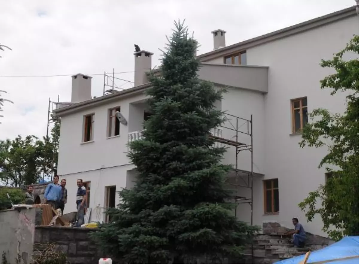 Cumhurbaşkanı\'nın Baba Evinde Sabotaj Alarmı