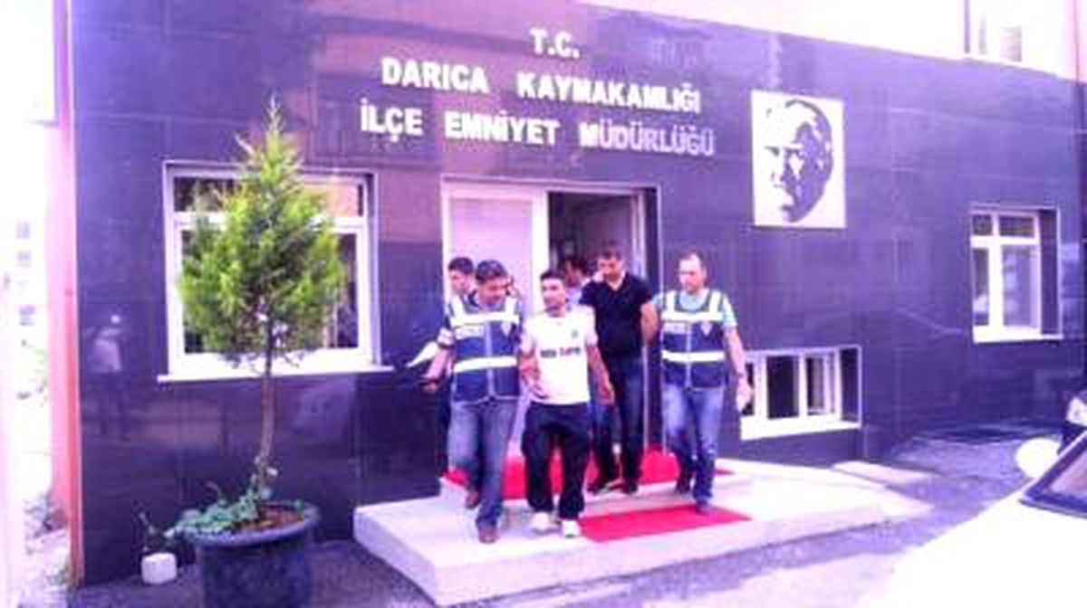 Demir Hırsızları Suçüstü Yakalandı