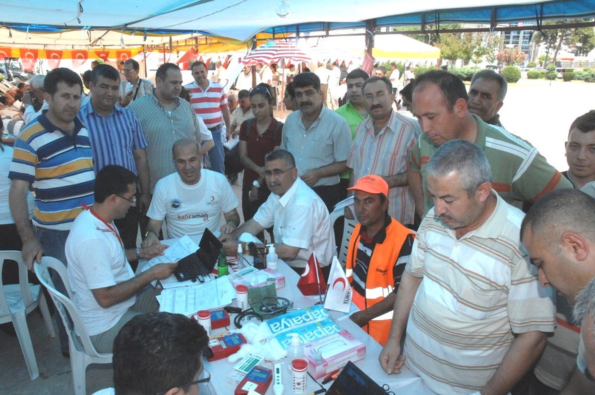 Dünya Kan Verme Rekoru Denemesine Ceyhan\'dan Destek