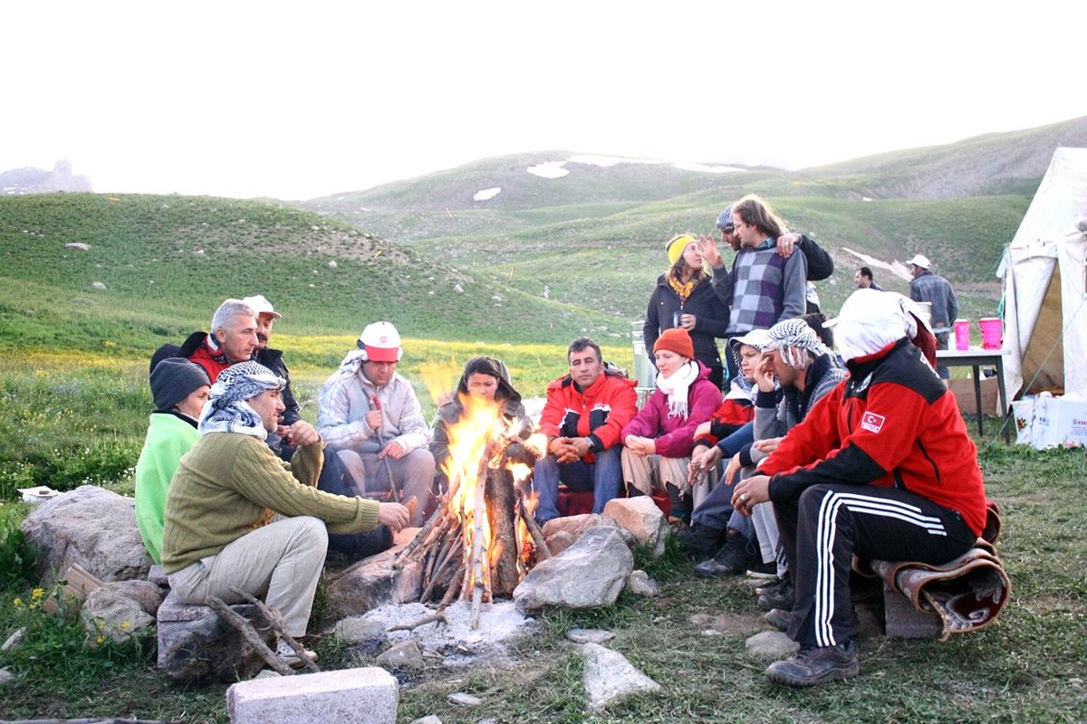 Hakkari Üniversitesi\'nden Doğa Yürüyüşüne Davet