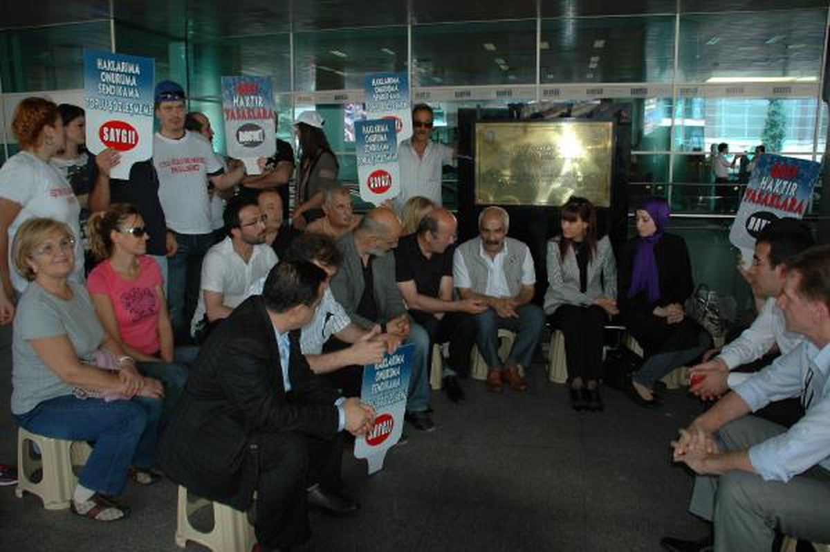 Has Parti\'den, İşten Çıkarılan THY Çalışanlarına Destek