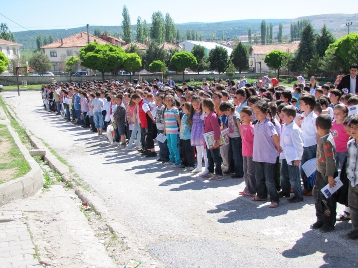 Hisarcık\'ta Karne Heyecanı