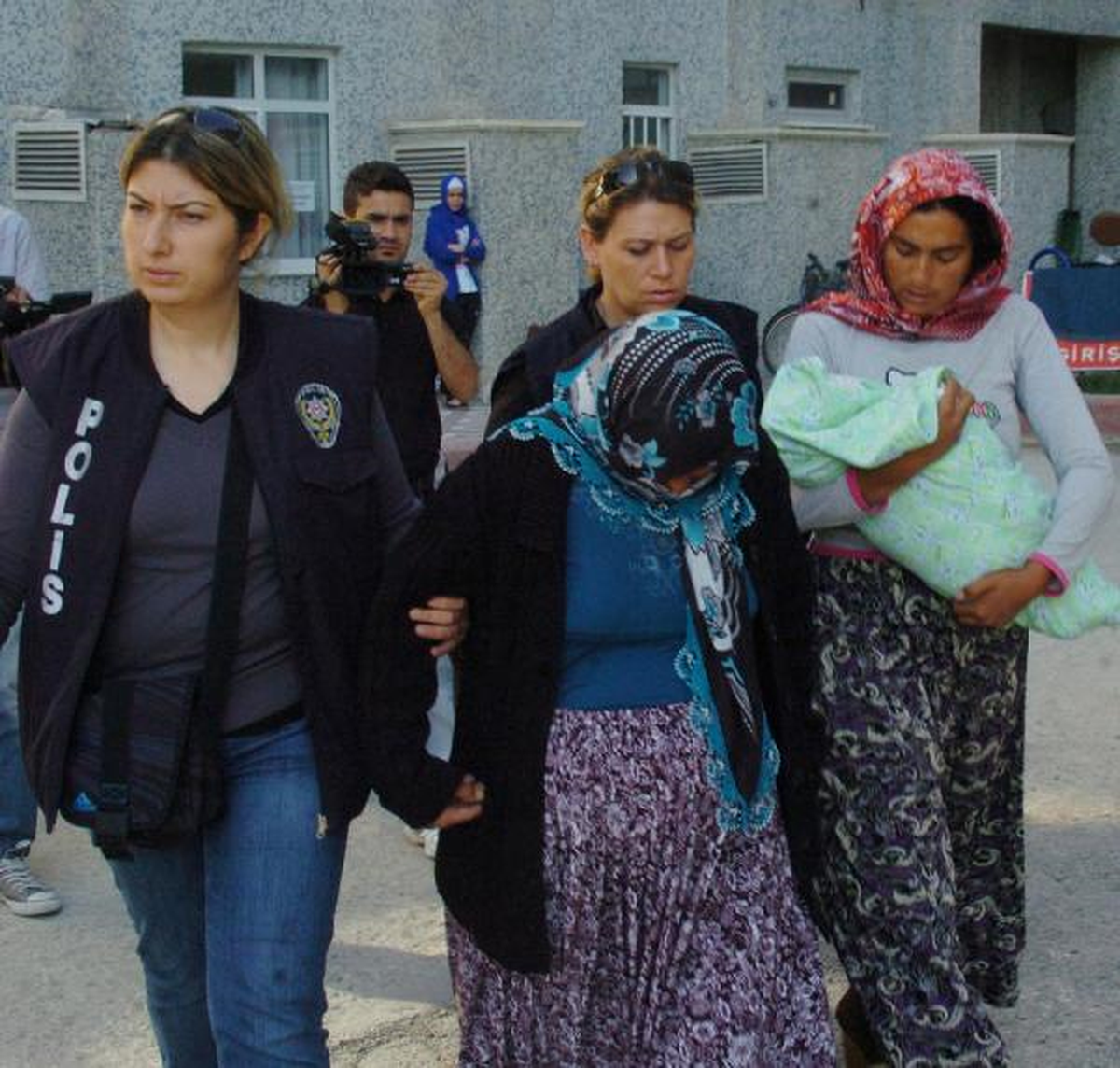 Konya\'da Uyuşturucu Operasyonunda 18 Kişi Tutuklandı