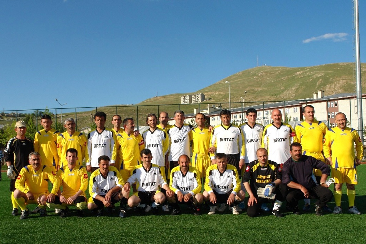 Kurumlararası Futbol Müsabakasında Dostluk Kazandı