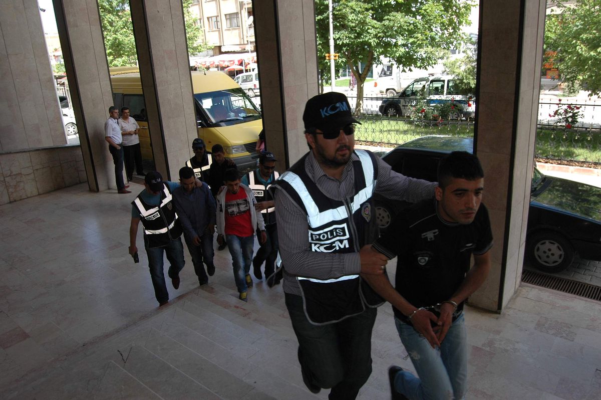 Malatya\'da Uyuşturucu Operasyonu: 2 Tutuklama