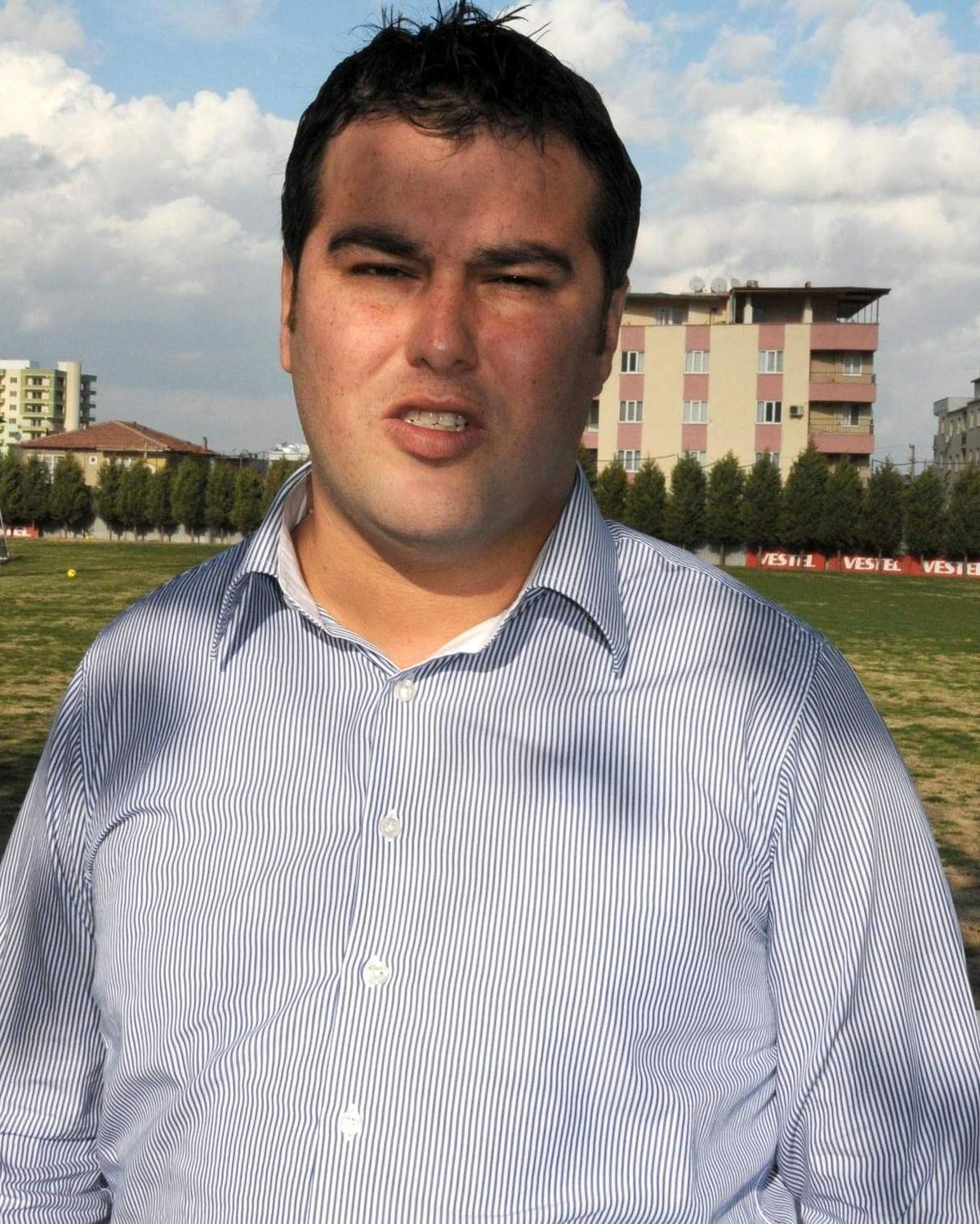 Manisaspor\'da Genel Menajer Karalar İstifa Etti