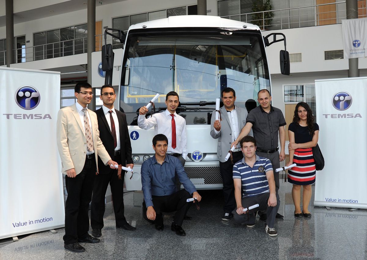 Mezun Olur Olmaz İşe Başladılar