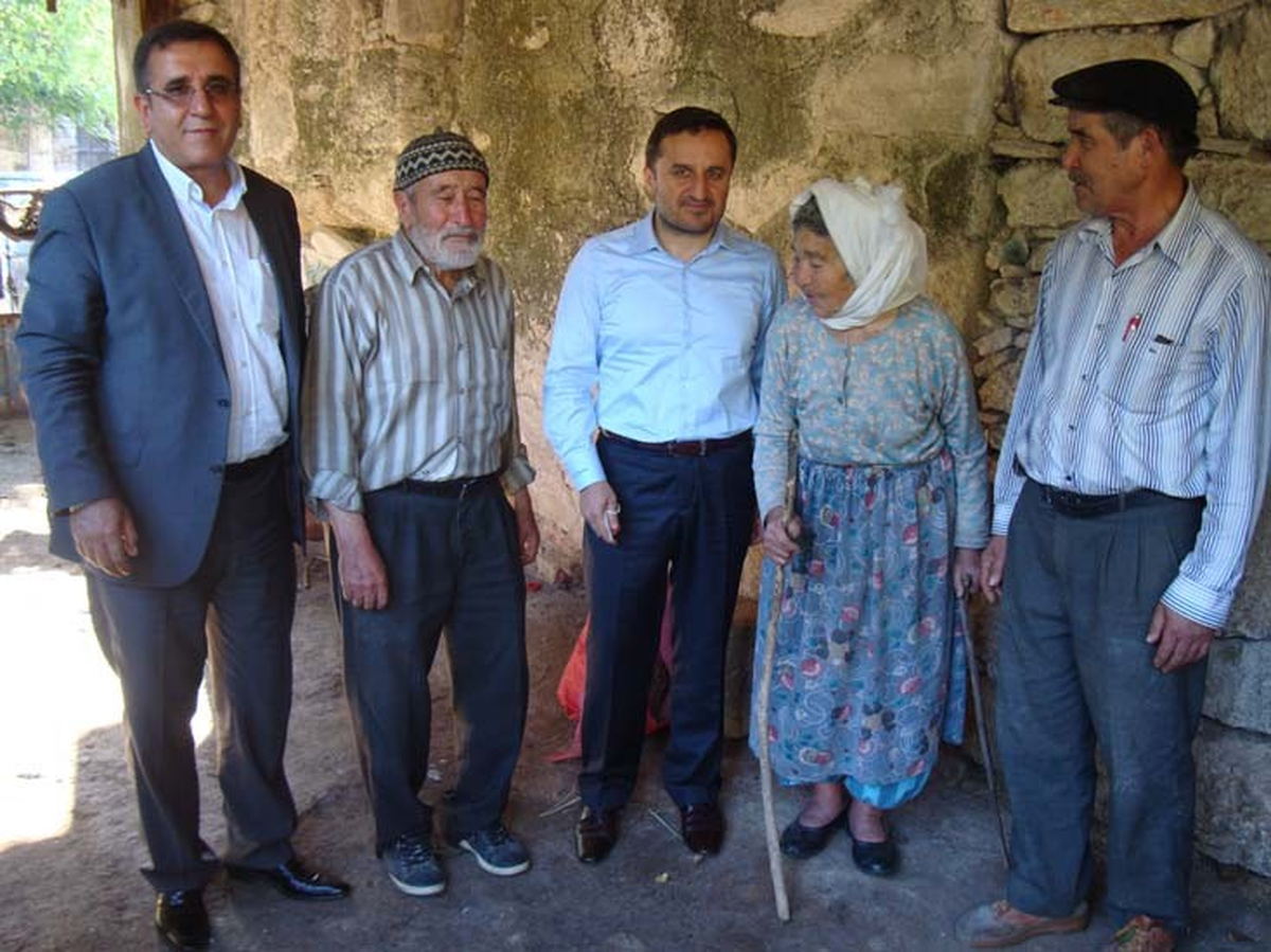 Milletvekili Özden ve Kaymakam Atçı Restore Edilecek Yapıları Gezdi