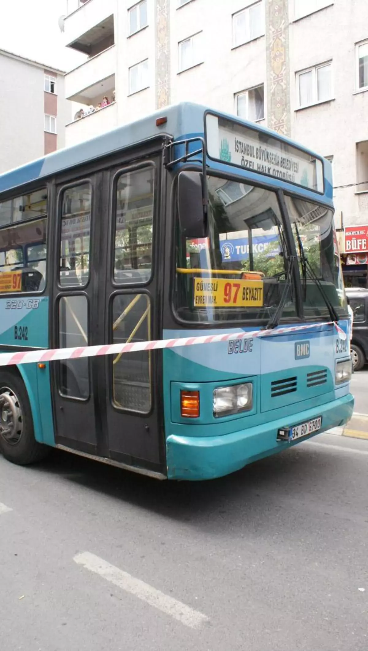 Otobüs Altında Can Verdi