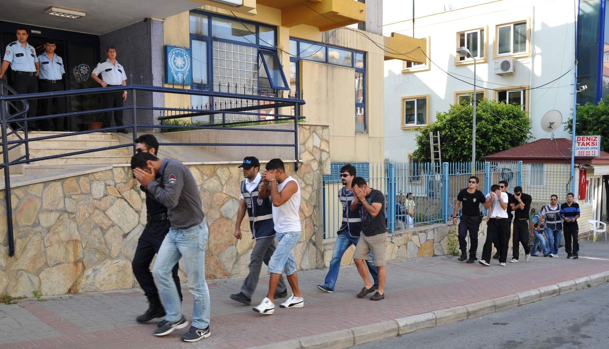 Polis Önce Parolayı Çözdü Sonra Çeteyi Çökertti