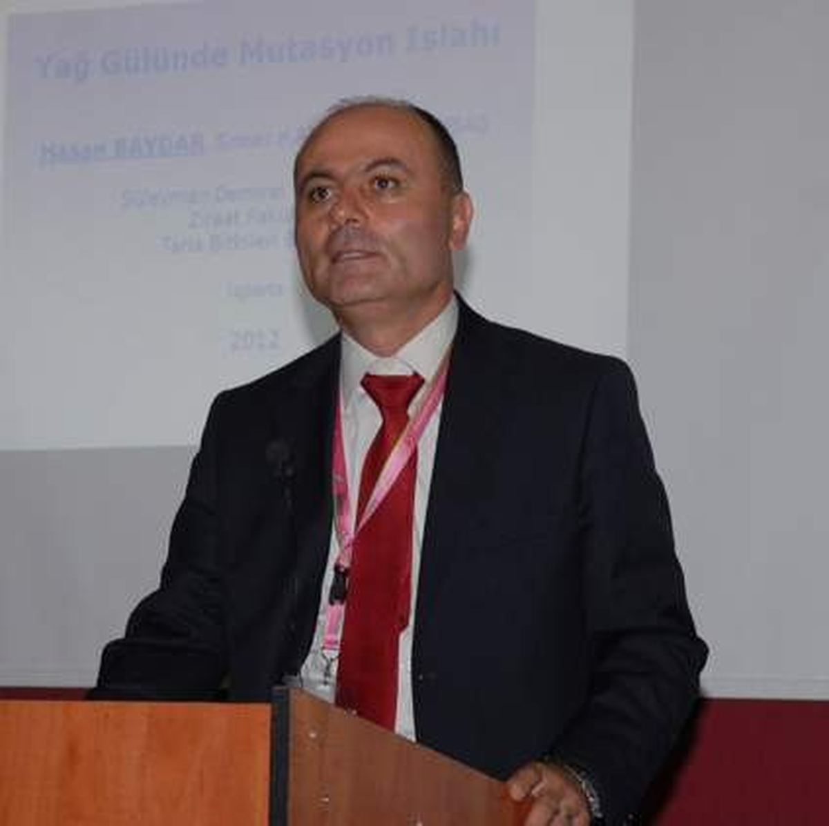 Sdü\'de Yeni Yağ Gülleri Üretildi