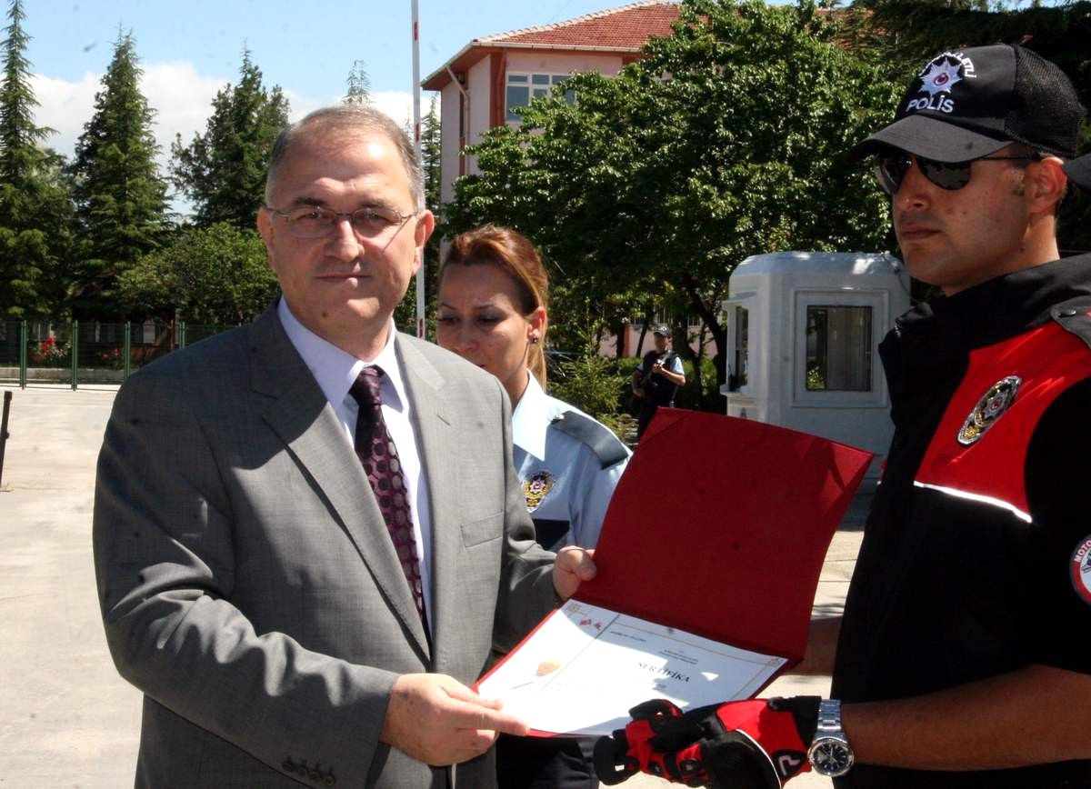 Sertifikalarını Alan Yunuslar Eskişehir Cadde ve Sokaklarına Çıktılar