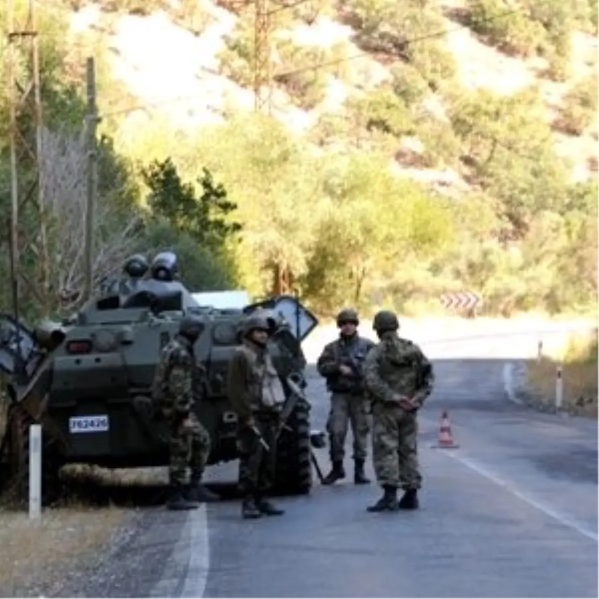 Tunceli\'de Koruculara Bombalı Tuzak