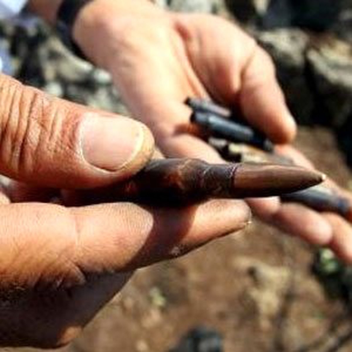 Yüksekova\'da Çatışma; 1 Asker Şehit, 1 PKK\'lı Öldürüldü (2)