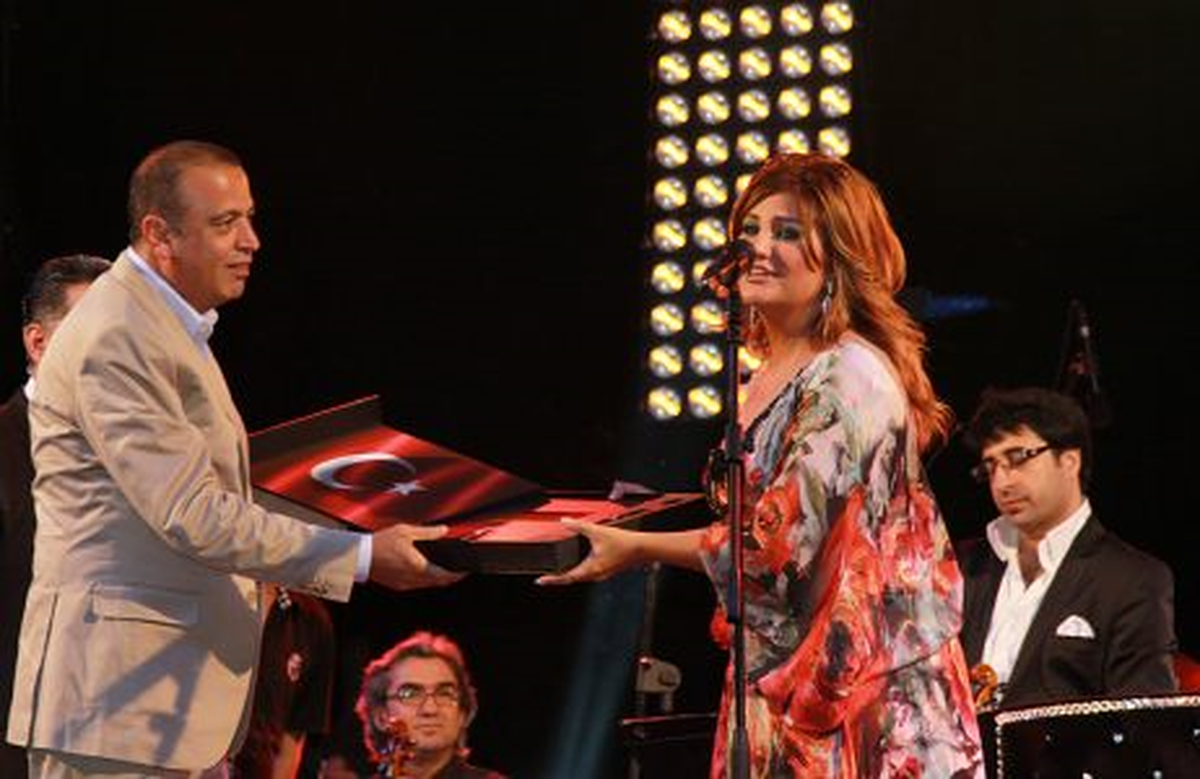 Ataşehir Sibel Can\'la Buluştu