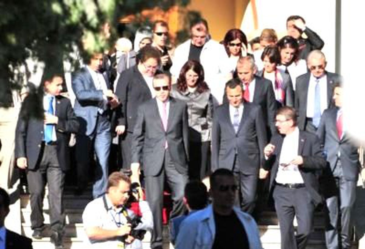 Başbakan Erdoğan, Davete İcabet Etti