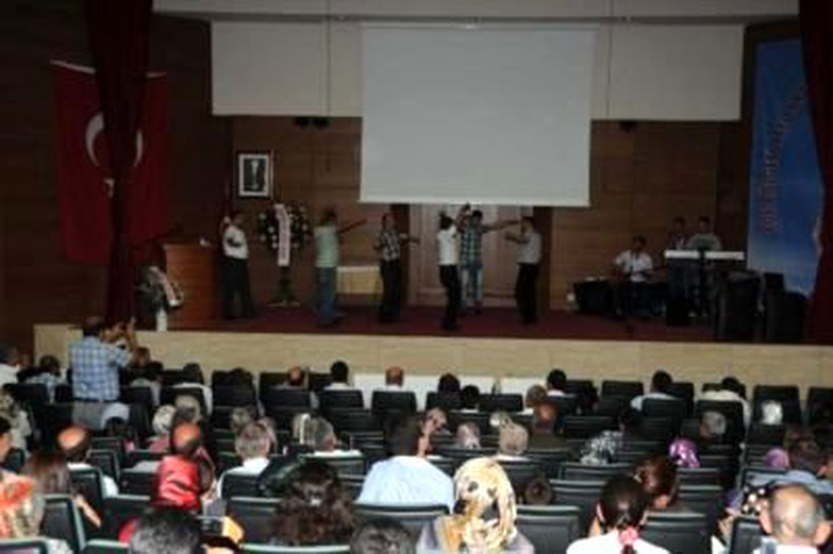 Eroğlu: Gediz\'i Kirletenleri Cezalandıracağız (4)