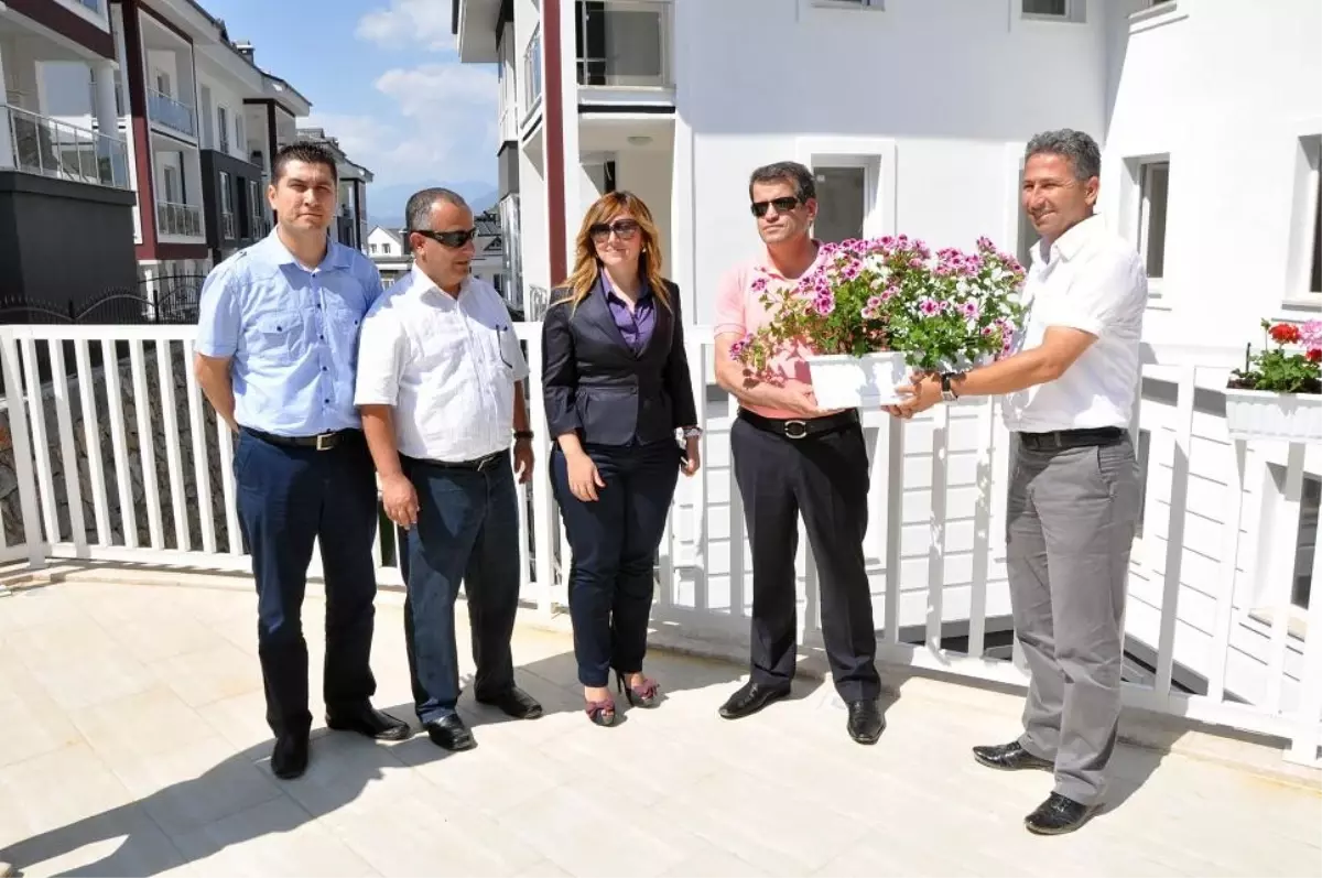 Fethiye'nin Balkonları Çiçeklerle Süslenecek