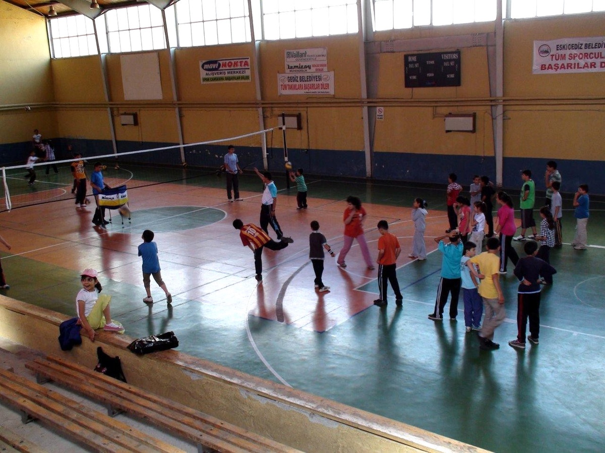 Gediz\'de 7 Branşta Yaz Spor Okulu Açılacak
