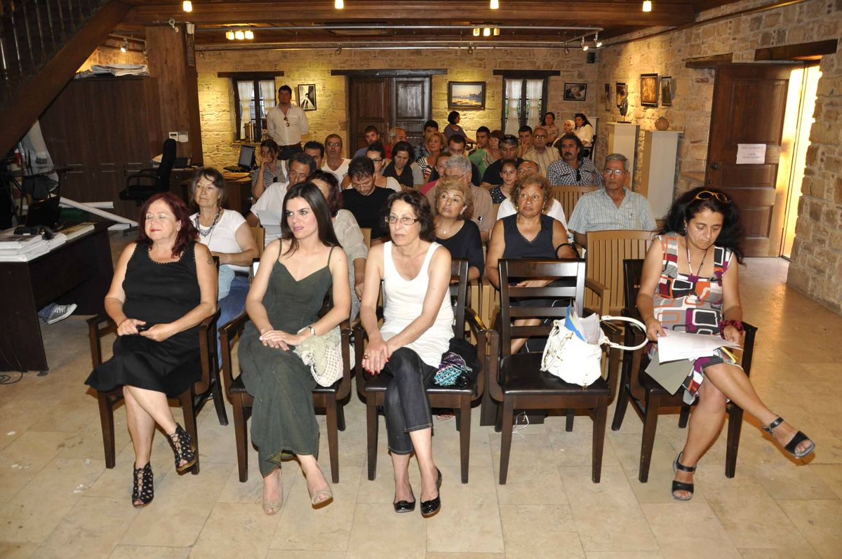 Kuşadası\'nda Nazım Hikmet\'e Saygı Gecesi