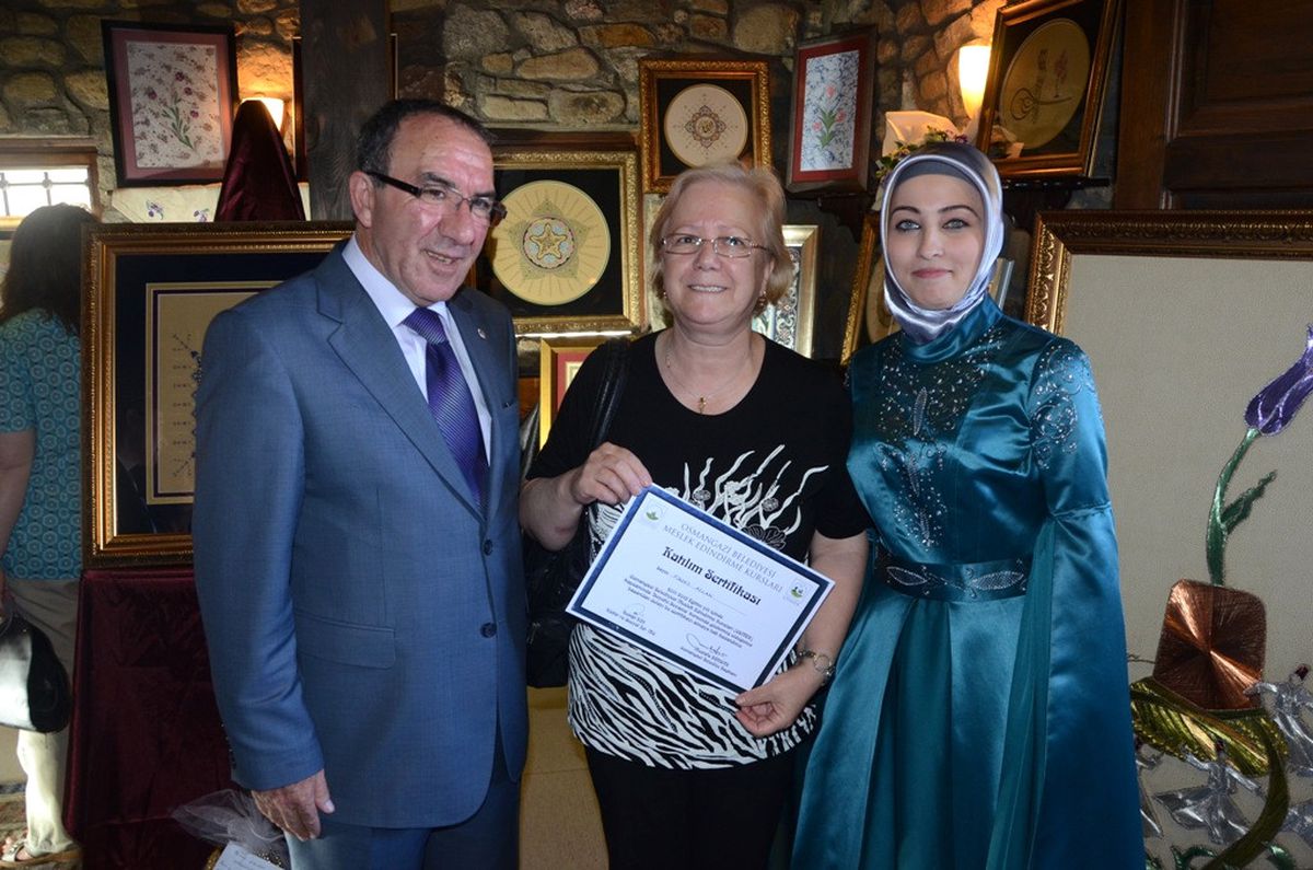 Osmek Eserleri Göz Kamaştırıyor