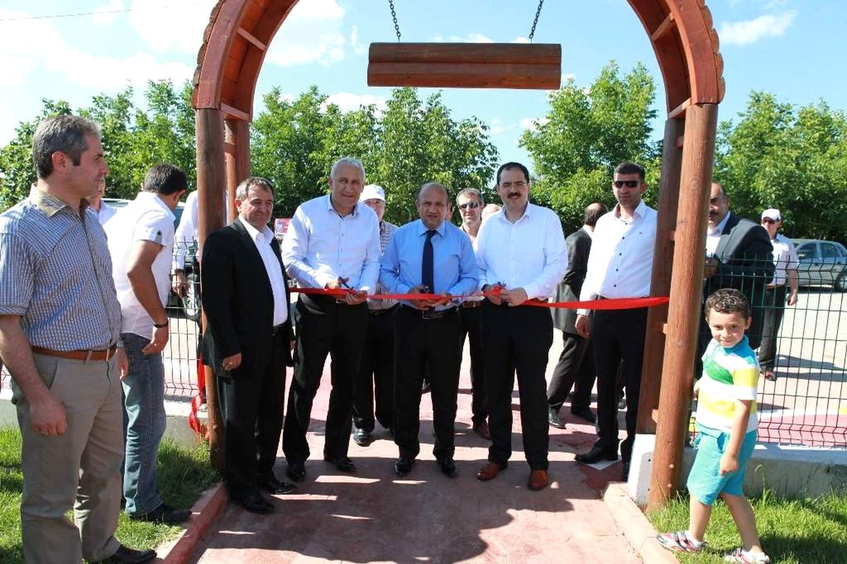 Sevgi Parkı Açıldı