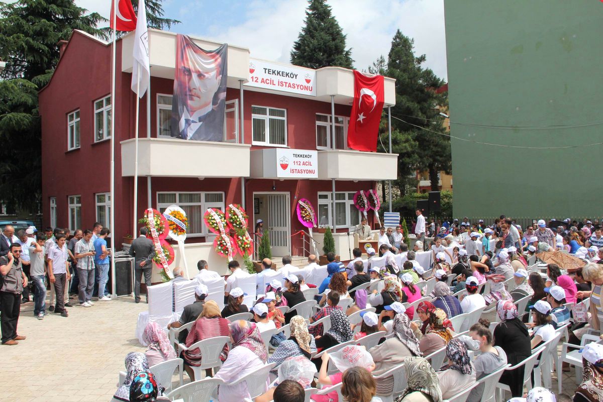 Tekkeköy\'de 112 Acil Servis Komuta Merkezi Açıldı