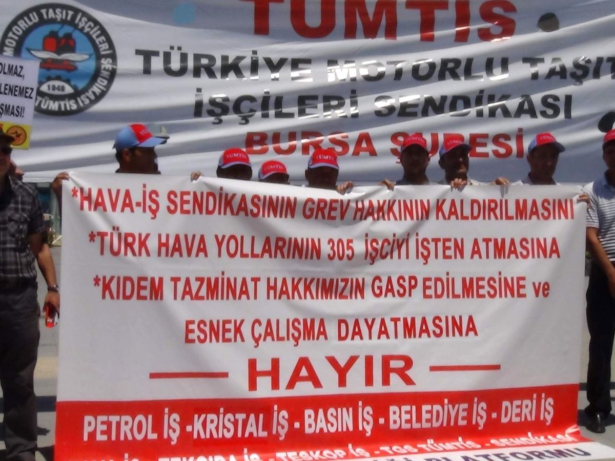 Türk Hava Yolları İşçilerine Bursa\'dan Destek