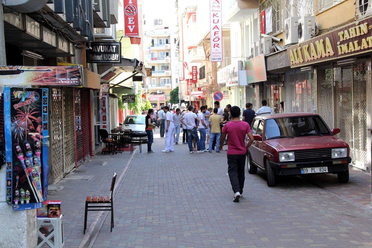 6.0 Şiddetindeki Deprem Korkuttu